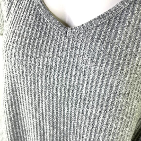 Two Beautiful Maternity Women V Neck LS Gray Waffle Knit Side Gathering Top S XL - Picture 7 of 9